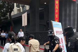 血赚❗尤文从拜仁免签18岁伊尔迪兹，本季两度1vN一条龙+死角爆射